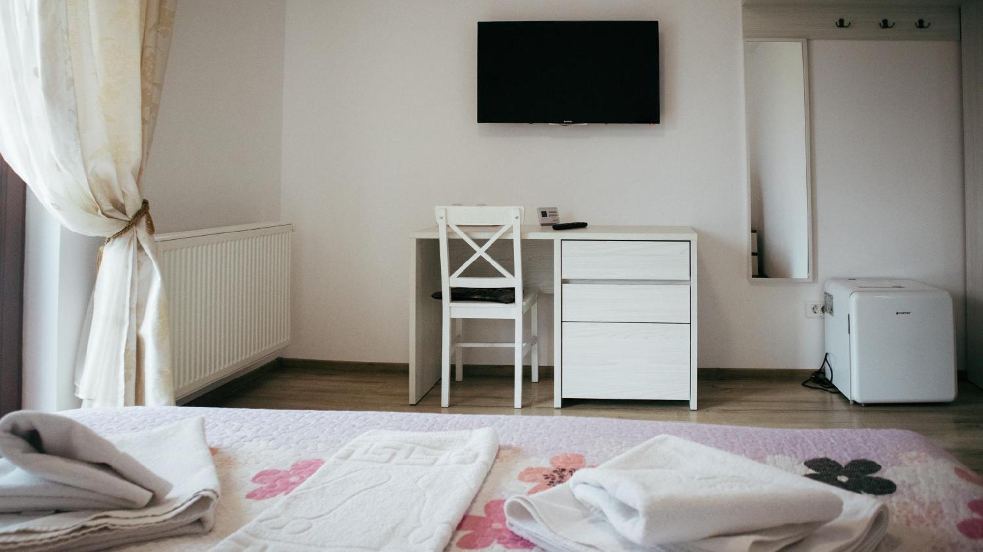 Aristocat Hotels Rasnov Dış mekan fotoğraf
