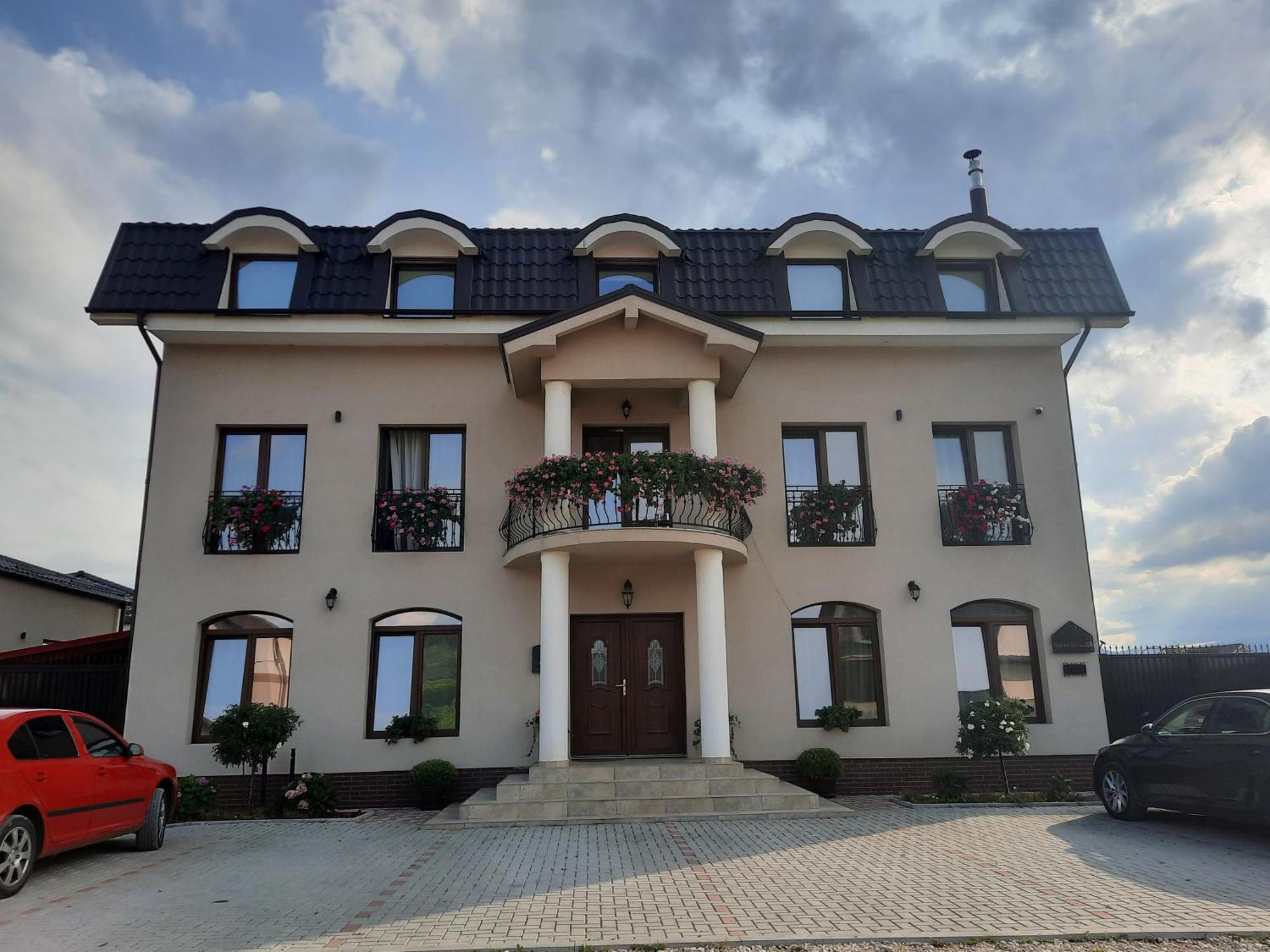 Aristocat Hotels Rasnov Dış mekan fotoğraf